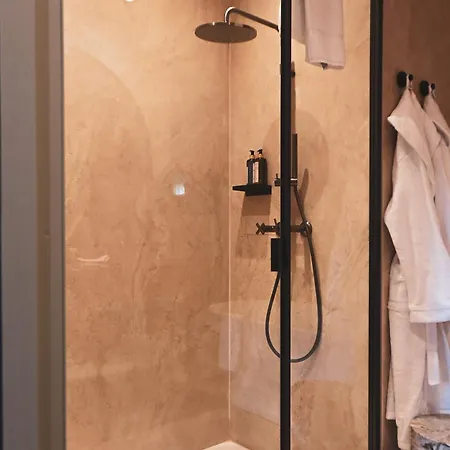Отель Domaine D'auriac - Relais & Chateaux